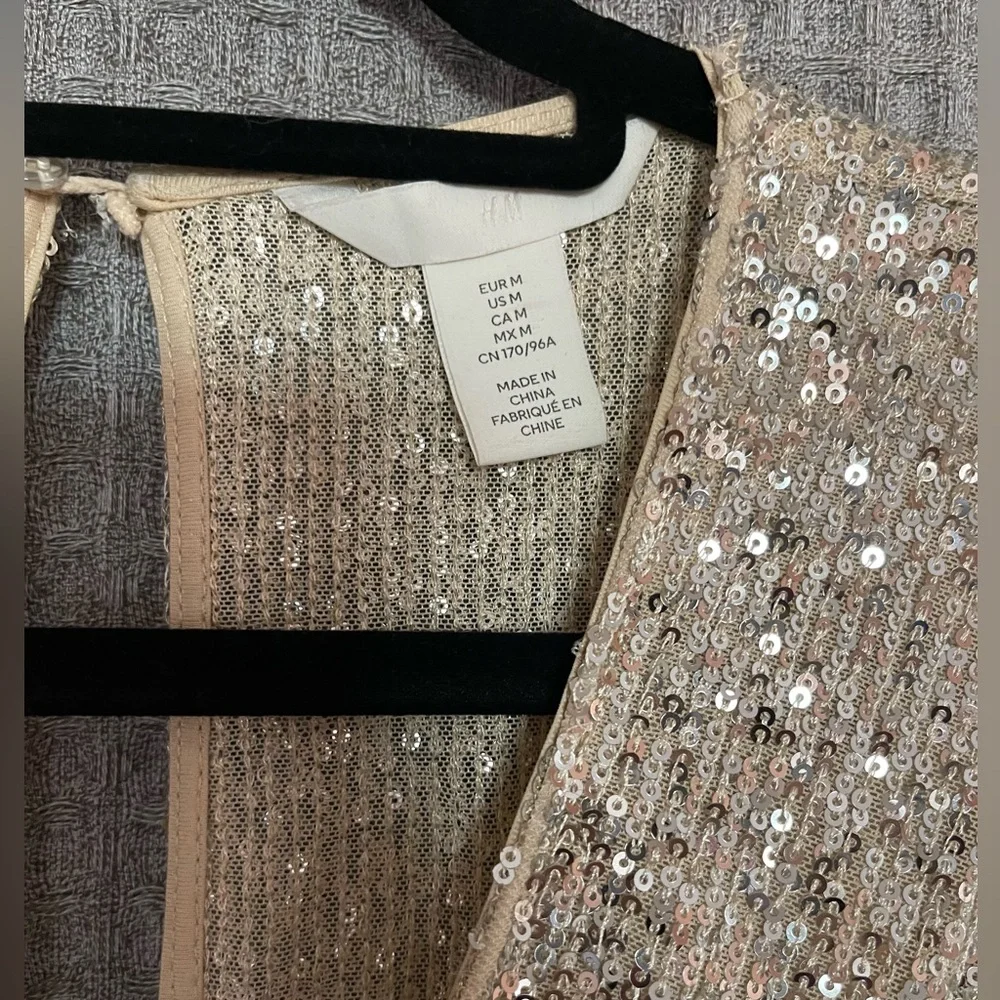 Shimmery medium gold romper - Picture 3 of 3